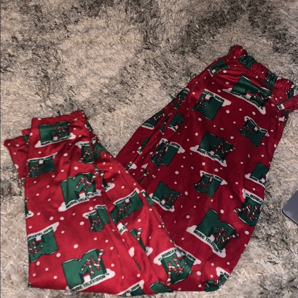 red MTV christmas pajama pants